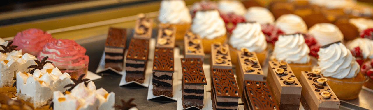 Pâtisserie Display